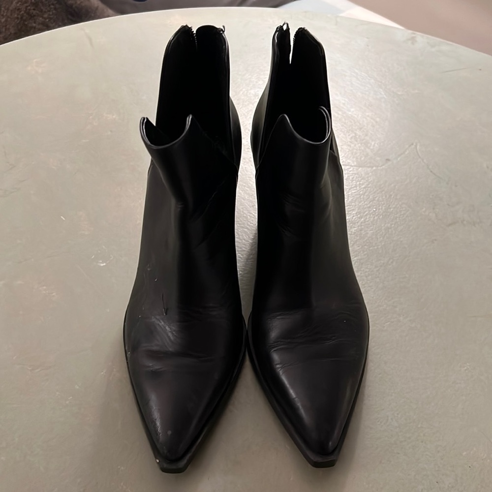 Vince Camuto Black Leather booties